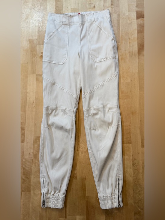 SPANX Pants - SPANX Stretch Twill Ivory Cargo Jogger Pants